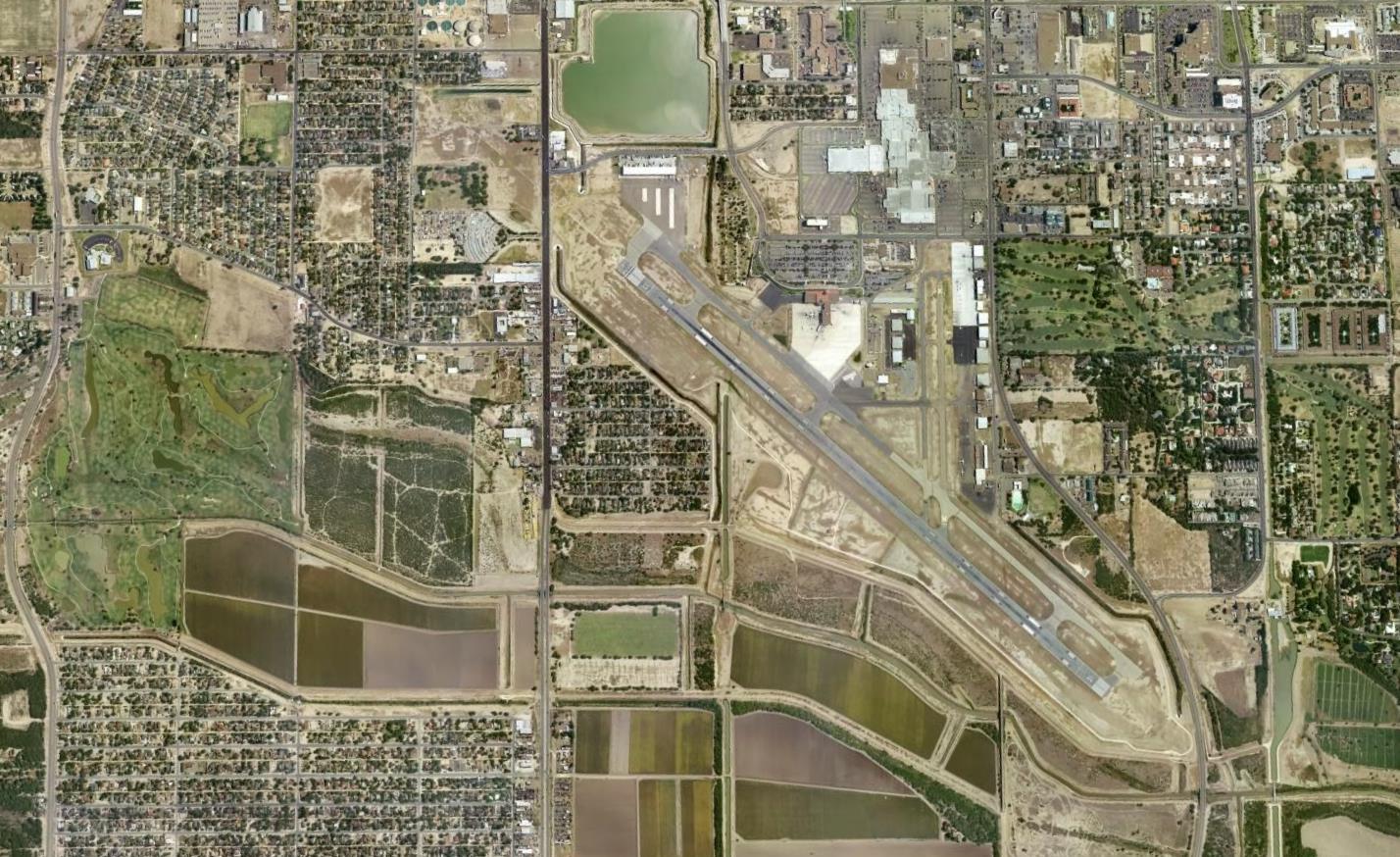 Kmfe Mcallen Miller Intl.,Texas.(Version 3.2) This Is An Improved Version Of The Fsx Msfs