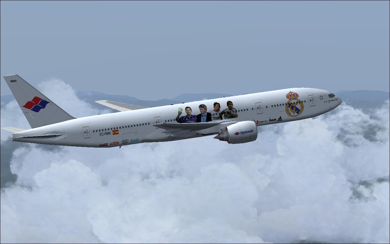 Fs2004 Spanair Los Merengues Edition Is Proud To Present The Boeing 777-200 — 1