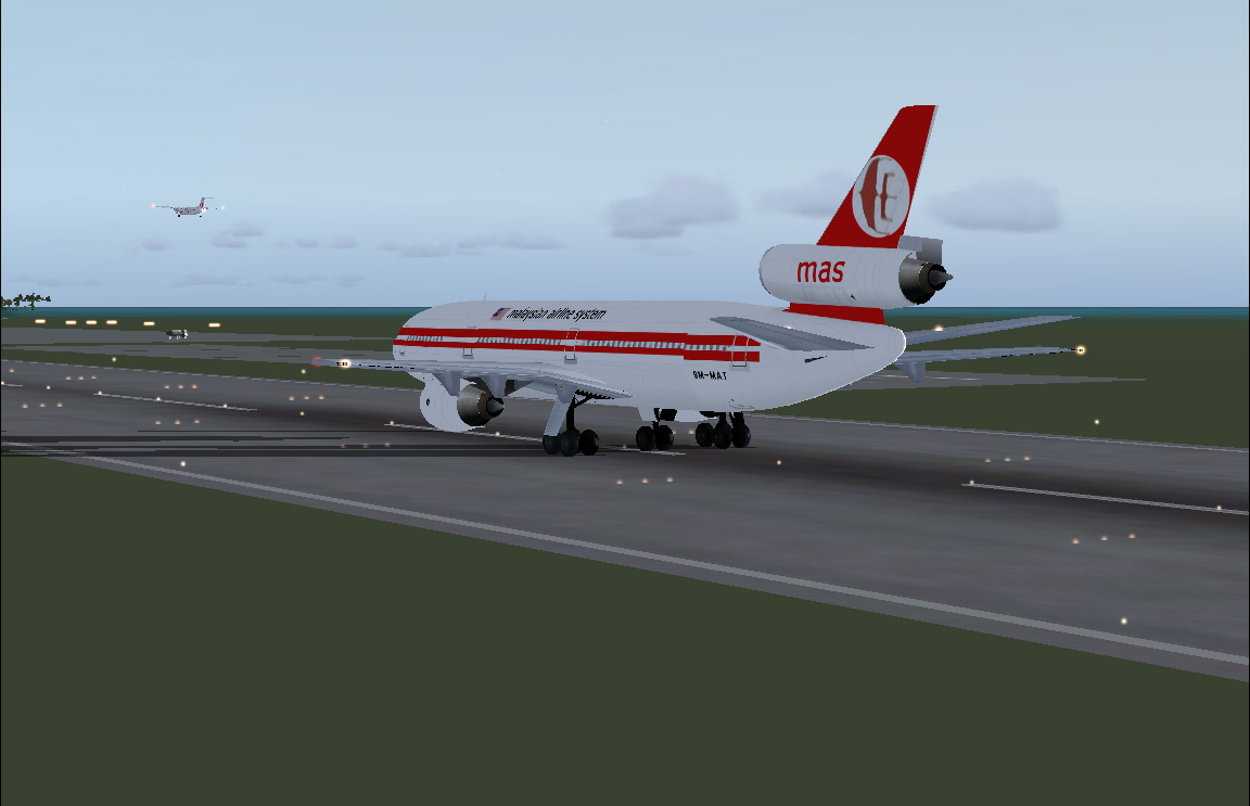 Fsx/Fs2004 Mcdonnell Douglas Dc-10-30 Malaysian Airlines 1980 9M-Mat — 1