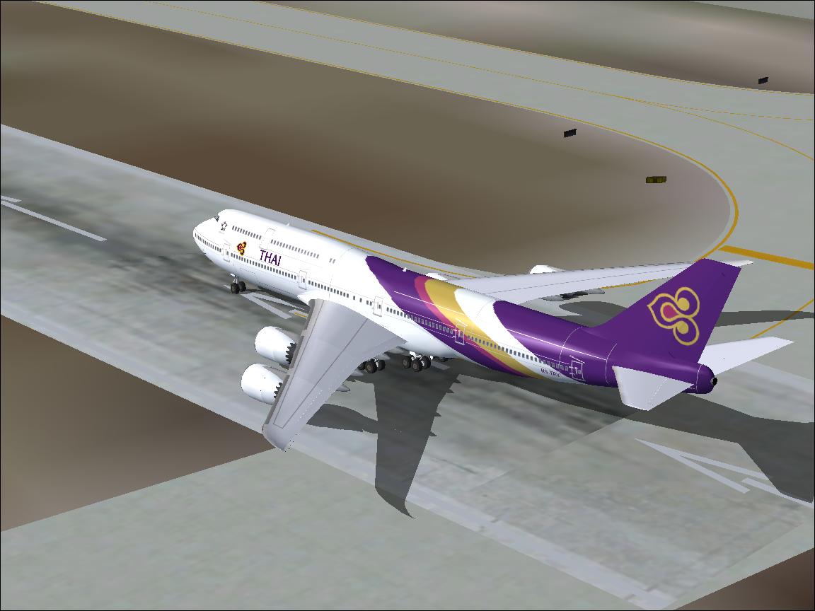 Boeing 747-8 Thai Airways — 1