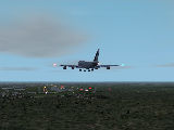 KCMH-Landing 747