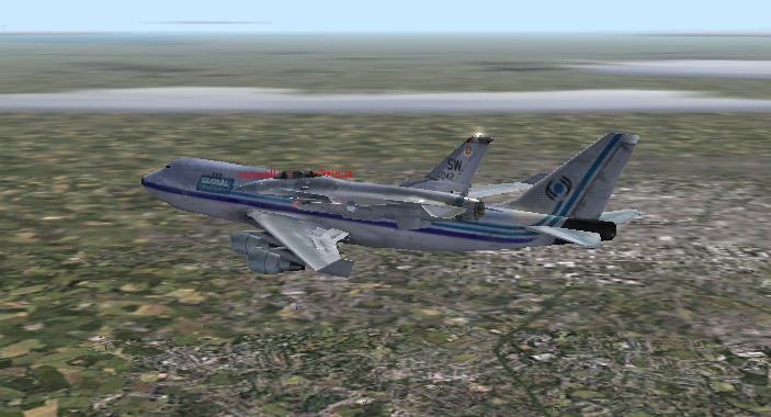 747 - F16