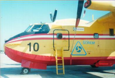 Fs2002 Bombardier Canadair Cl415 — 1