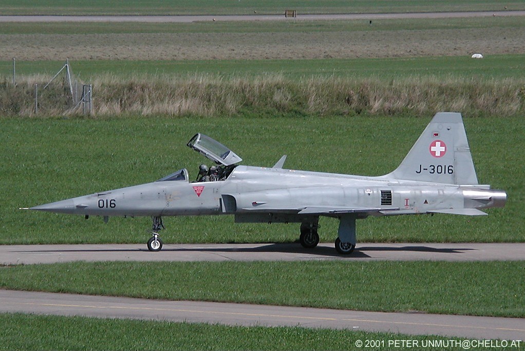Fs2002 Northrop F-5E Tiger Ii In Swiss Air Force Colours, Registration J-3016 Based In Dub — 1