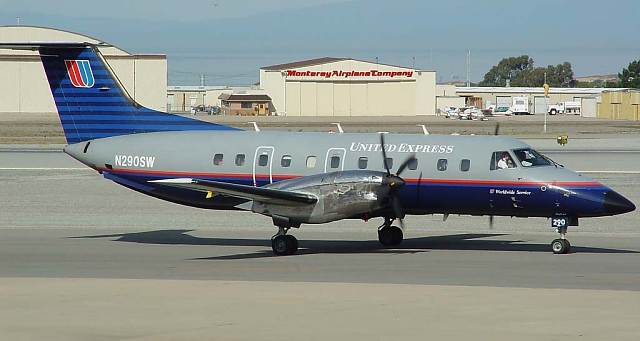 Fs2002 United Express Embraer Emb-120 Brasilia