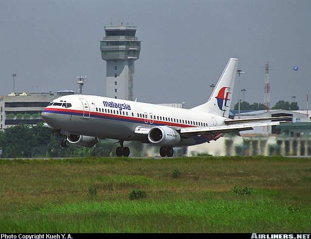 Fs2002 Boeing 737-400 Malaysia Airline And Air Asia Repaint By Shahie At Tm.net.my