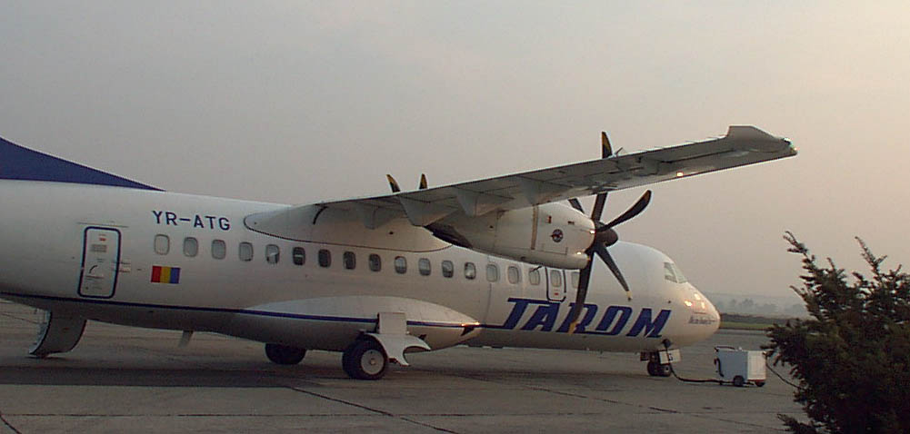Fs2002 Tarom Atr 42-500 Textures Exclusively For Francisco Sanchez- Castaners Atr 42-500