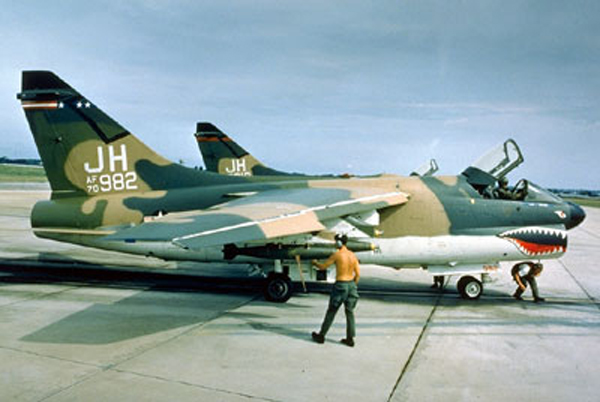 Chance Vought A-7E Corsair Ii Cfs2, Cfs3, Fs2000 And Fs2002