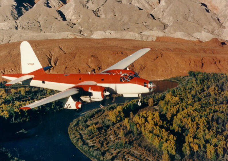 Fs2002/Fs2000 P-2V7 Tanker #139 P-2 Neptunes Have Been Used As Fire Suppression Airtankers