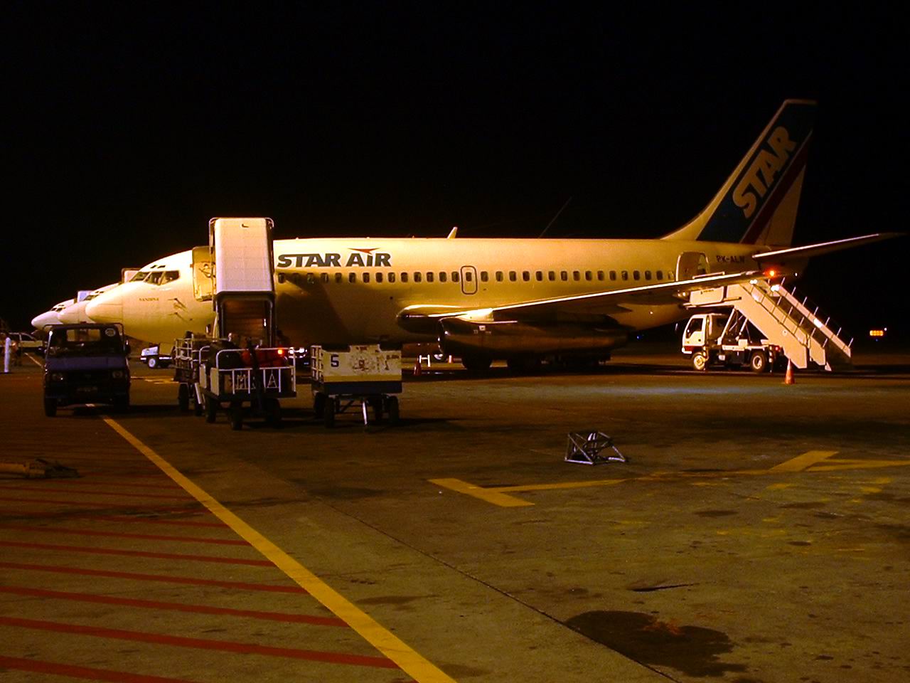 This Is My Textures Repaint Of Ai Aardvark 737-200 — 1