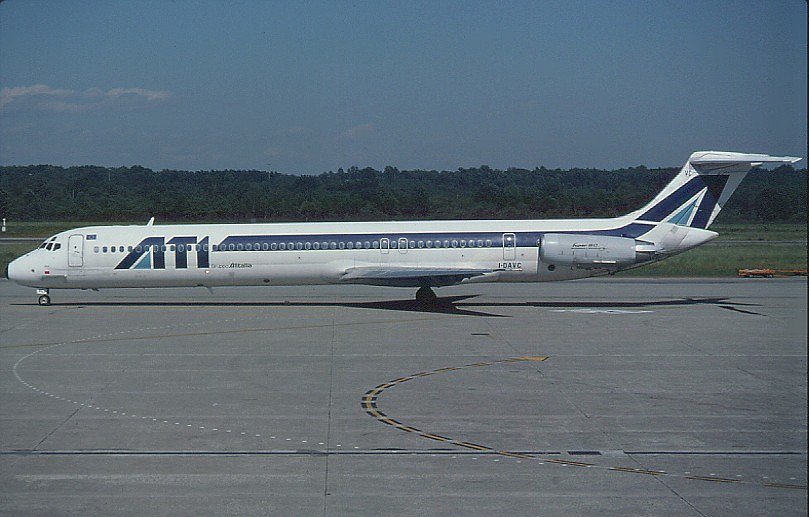 Mcdonnell Douglas Md80 Ati - Città Di Lucca I-Davc For Fs2002 Textures Repaint By Massimil — 1