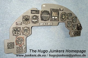Fs2002/Fs2000/Cfs2-Panel For Junkers Ju 88There Is A Second Window For Cockpit Wideangle-V