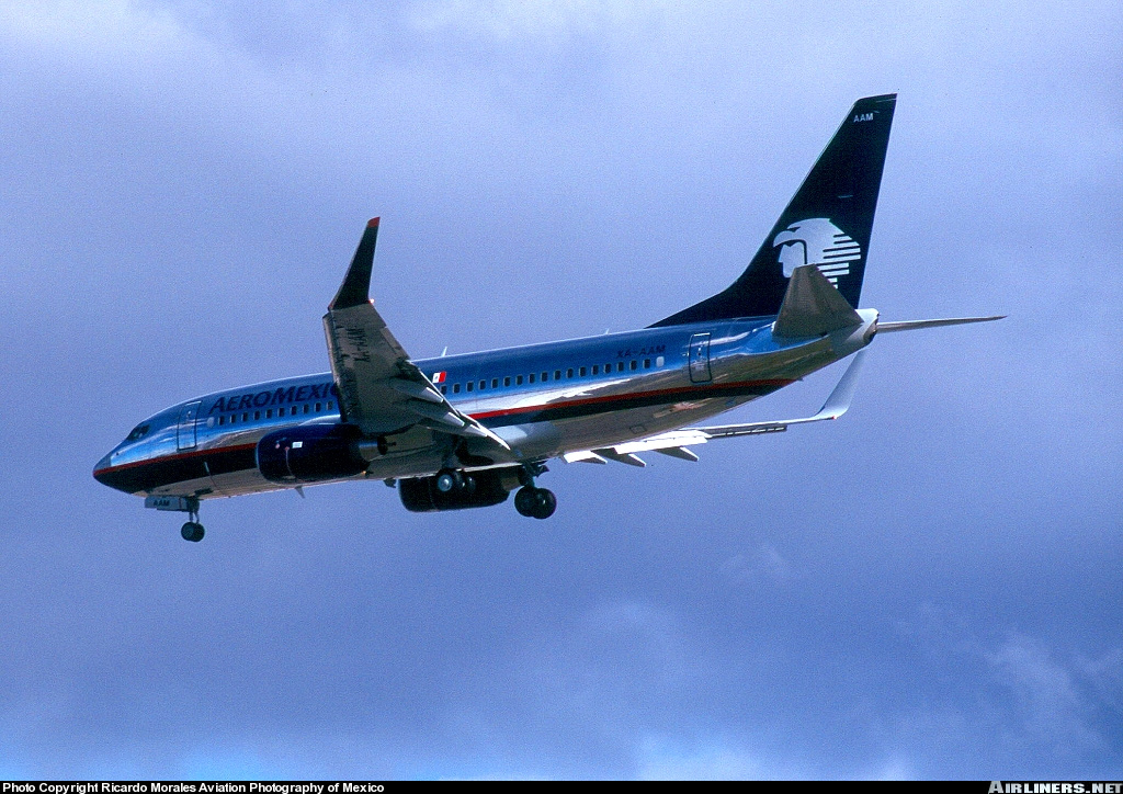 Aeromexico Boeing 737-700 With Winglets