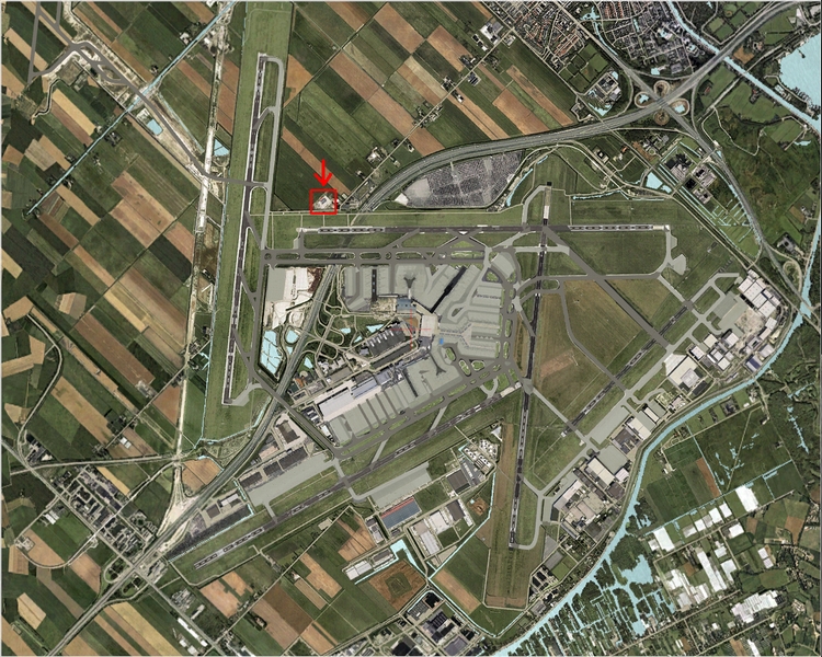 Schiphol Fire Fly And Is Used For The Fire Training At Schiphol Airport (Eham) — 1