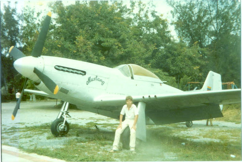 Fs2004 The Exclusively Venezuelan P-51D Number: Unknow Squadron: None Some Time Ago The Bo