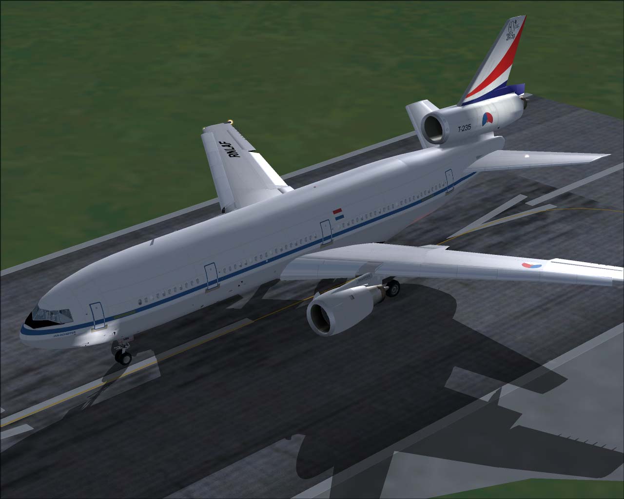 Fs2004 Royal Netherlands Air Force Kdc-10-30Cf, T-235 In The 60 Years 334 Sqn