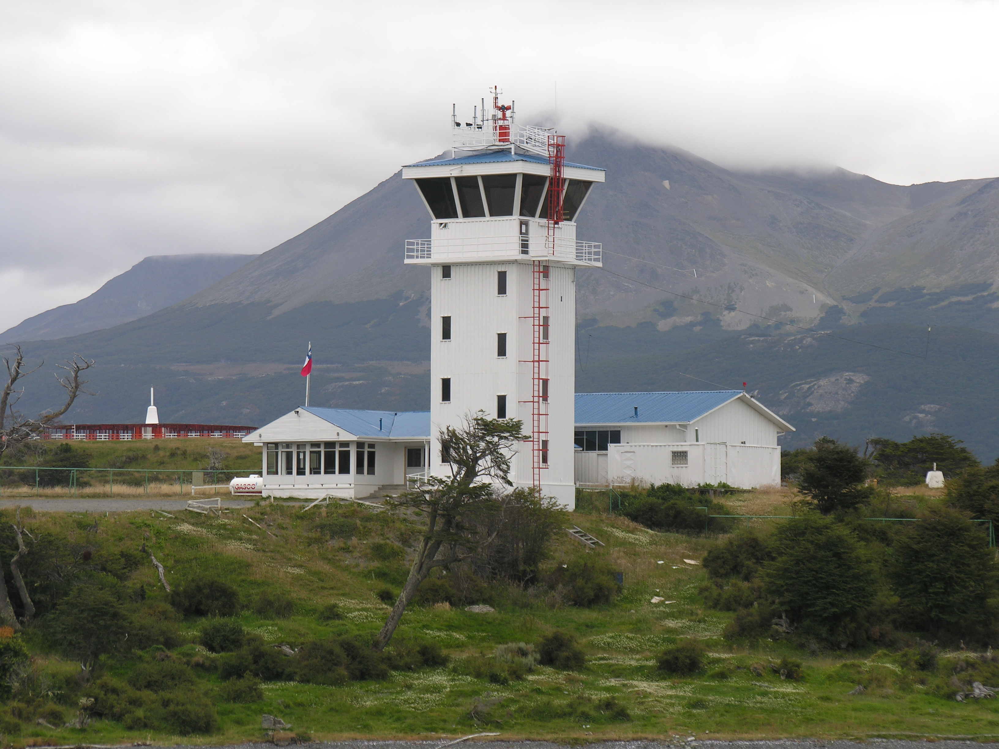 Airports Of The City Of Punta Arenas, And The Military Base Of Puerto Williams, In Chile, — 1