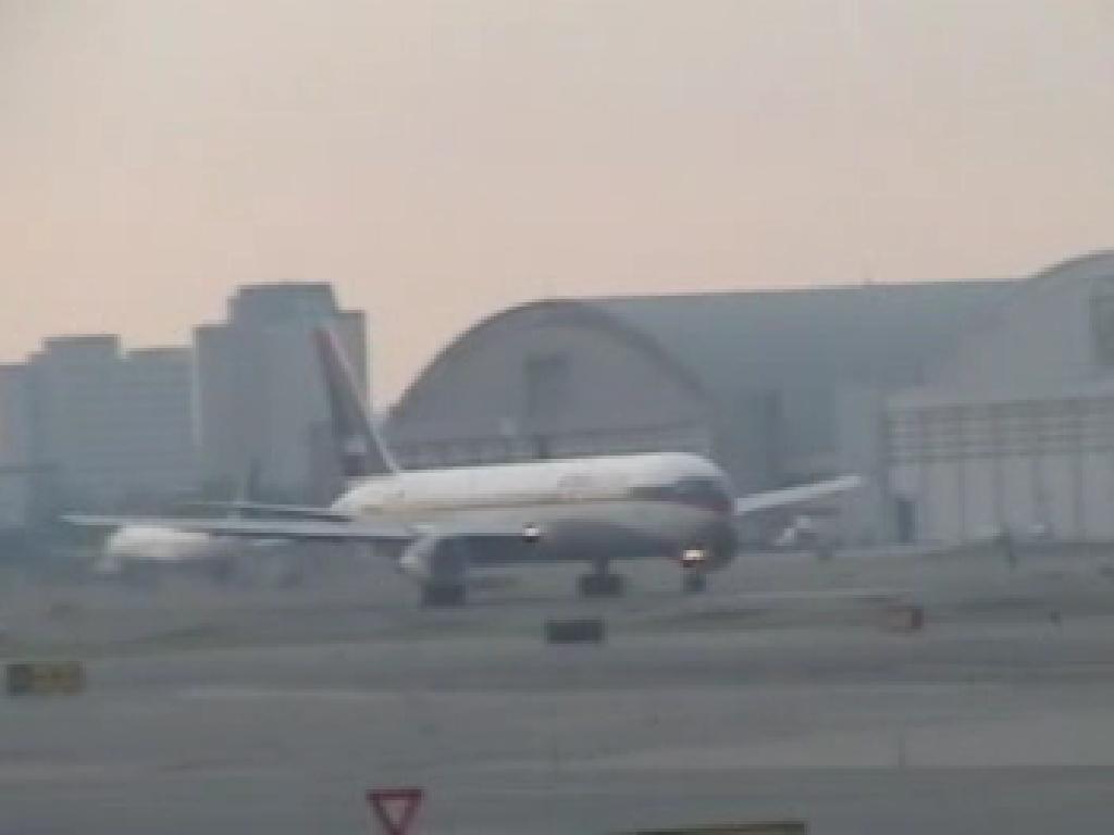 This Video Contains Some Take-Offs N Some Landings At Jfk International Airport...i Was Se