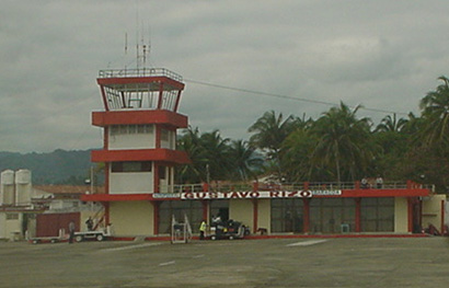 Nombre: Aeropuerto Gustavo Rizo Muba