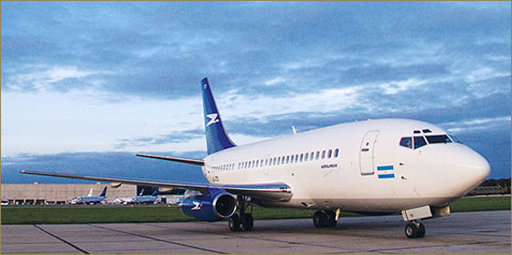 Boeing 737-200 Aerolineas Argentinas Executive Jet