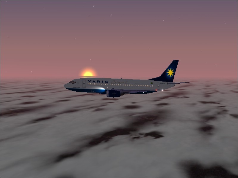 The Varig's Boeing 737-300, flying over São Paulo, just minutes after takeoff, at sunrise. Smooth, isn't? - Photo 4924