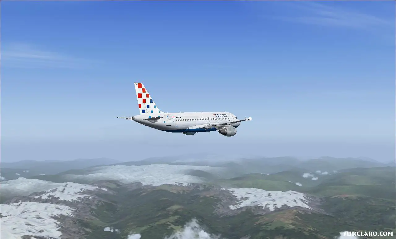 Croatian Airlines over Switzerland - Photo 17659
