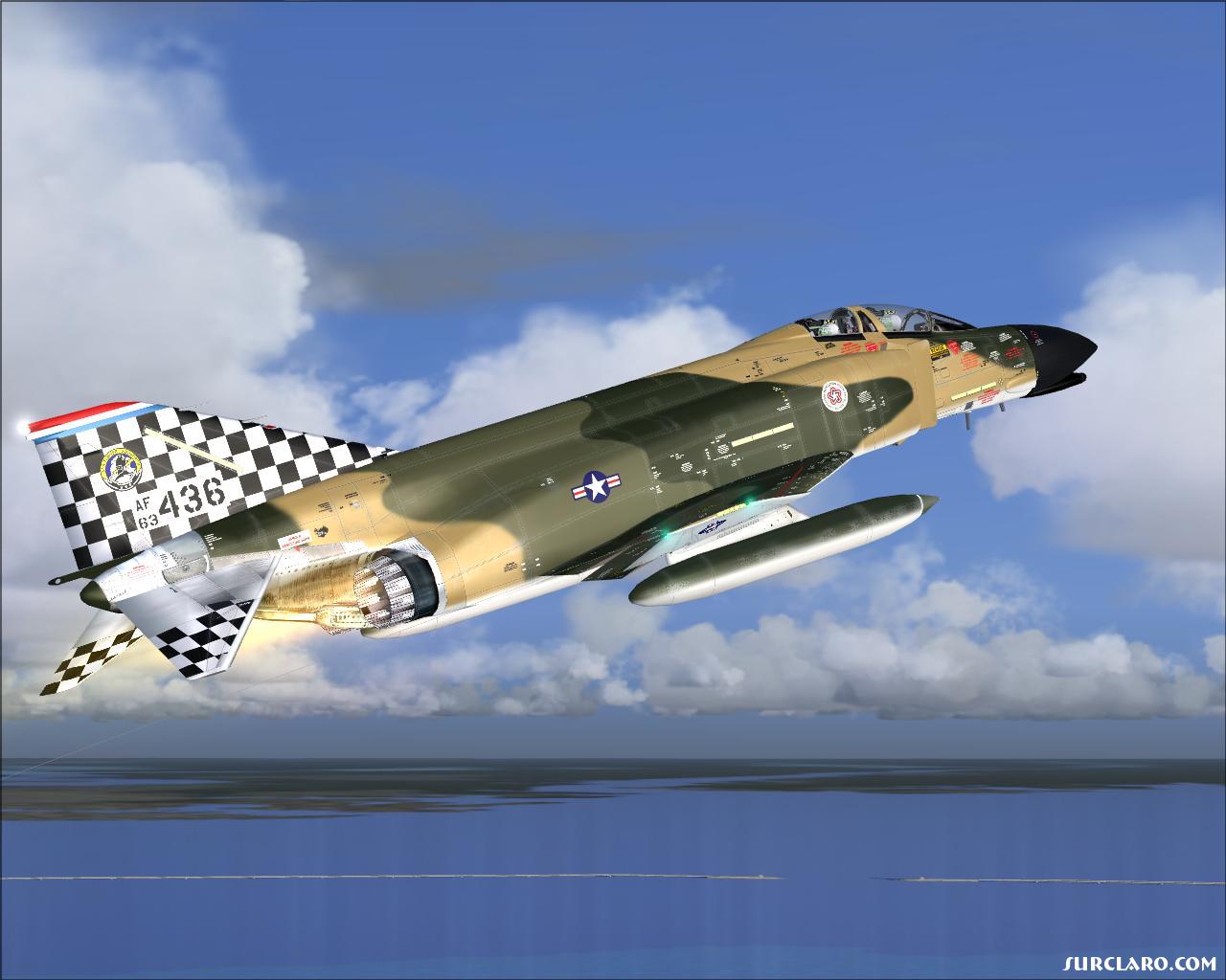 F-4 shortly after take of.  Great planes, must have. - Photo 15465