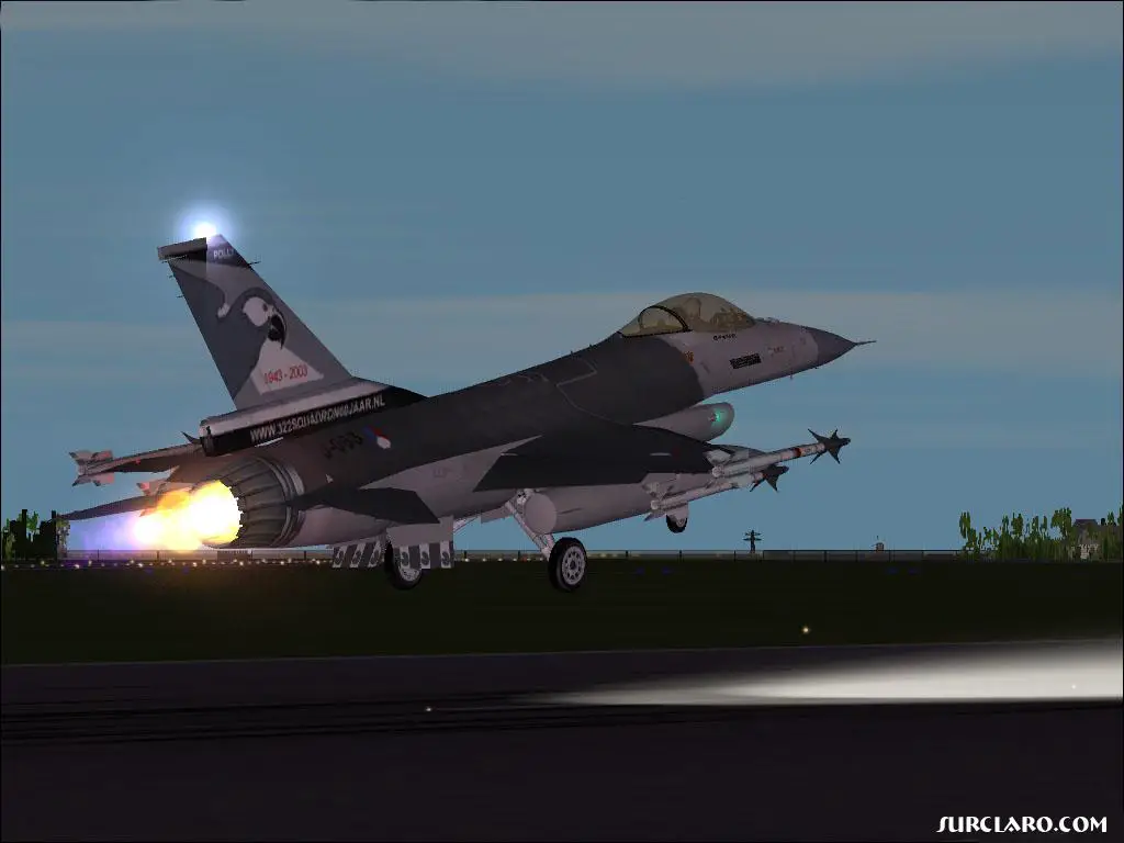 RNLAF F-16 taking off with afterburner. - Photo 2913